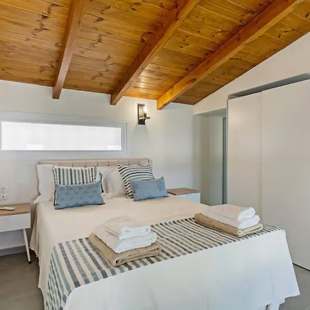 Sofia Suite, A Seafront Hideaway ! Panormos  Exterior photo