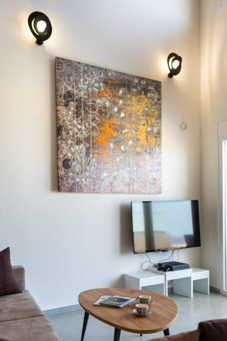 Vakantiehuis Sofia Suite, A Seafront Hideaway !