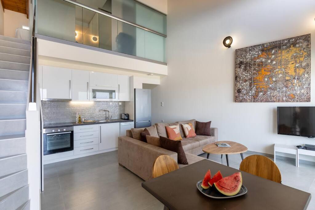 Σπίτι διακοπών Sofia Suite, A Seafront Hideaway ! Πάνορμος