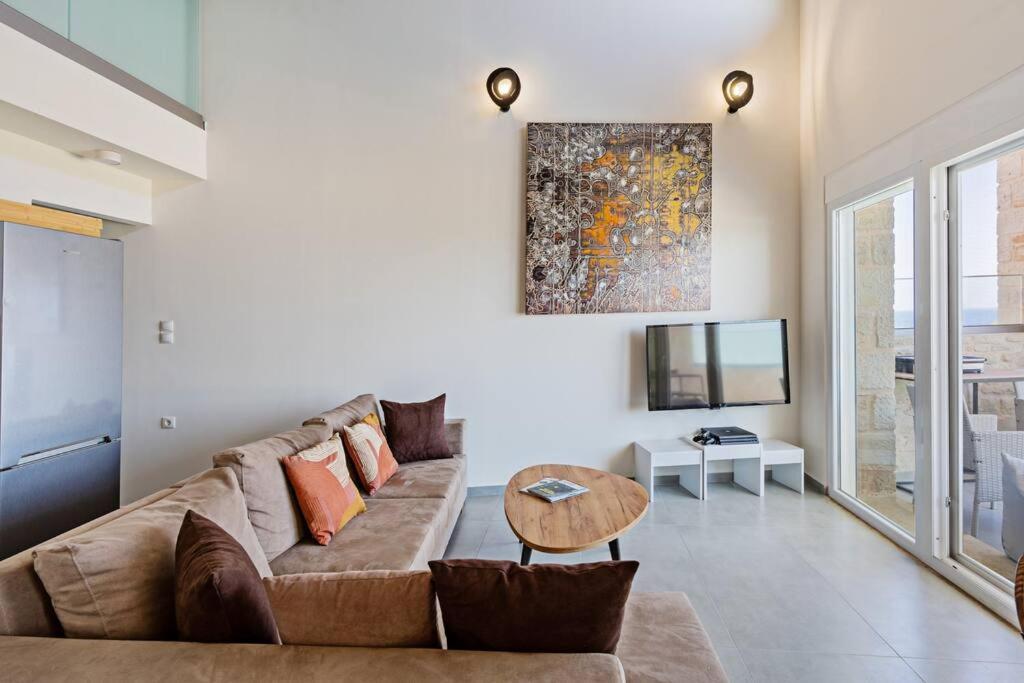 Sofia Suite, A Seafront Hideaway ! * Pánormos